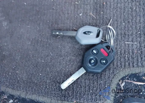 2010 Subaru Outback 2.5I Limited z USA, uszkodzony, nr VIN 4S4BRBKC4A3312416